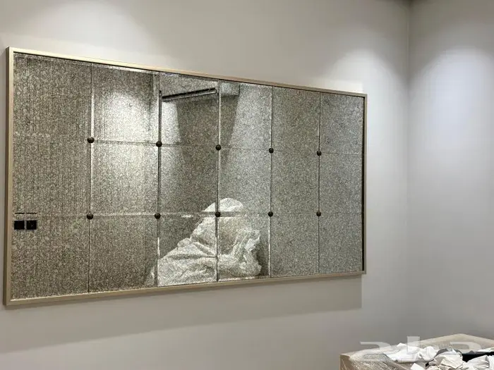 مرايا زجاج والمانويم ابواب قزاز ومروش مرايا حمامات 8