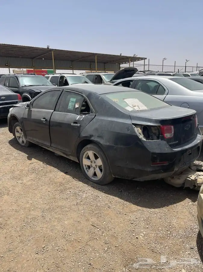 قطع غيار تشليح اصلية مستعملة تخصص يوكن تاهو سوبربان جمس شفر 42