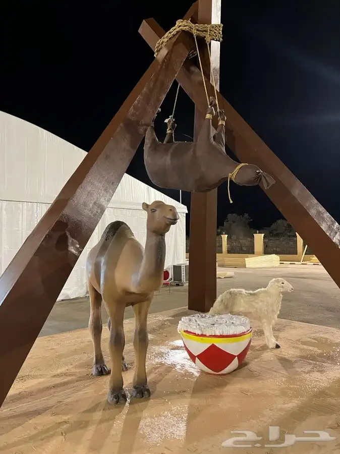 صناعه مجسمات   تصميم افكار و التنفيذ 2