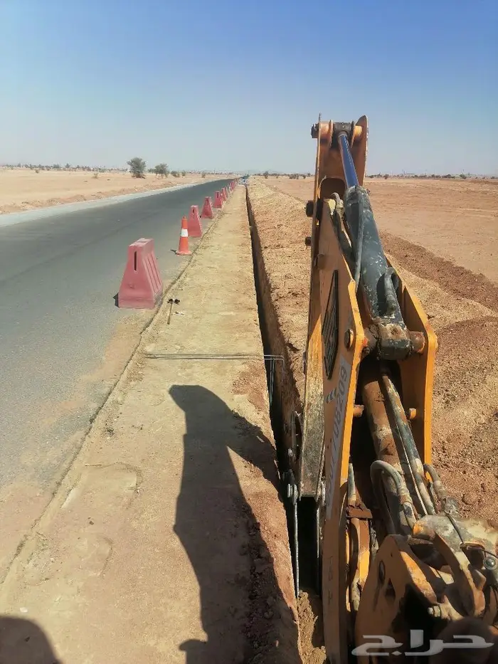 للا يجار حفار جي سي بي في حايل 1