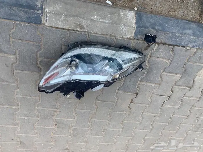 للبيع شمعات لكزس 460. LS 1