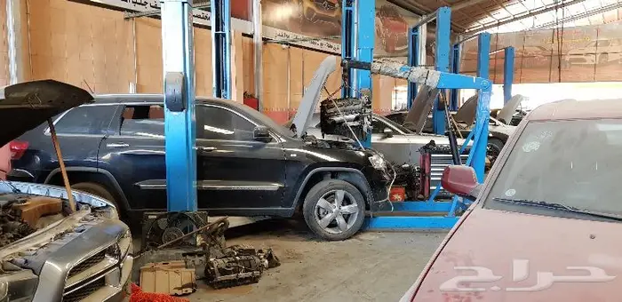 مركز خبراء SRT مكاين وجيرات جراند شروكي درانجو رانجلر 1