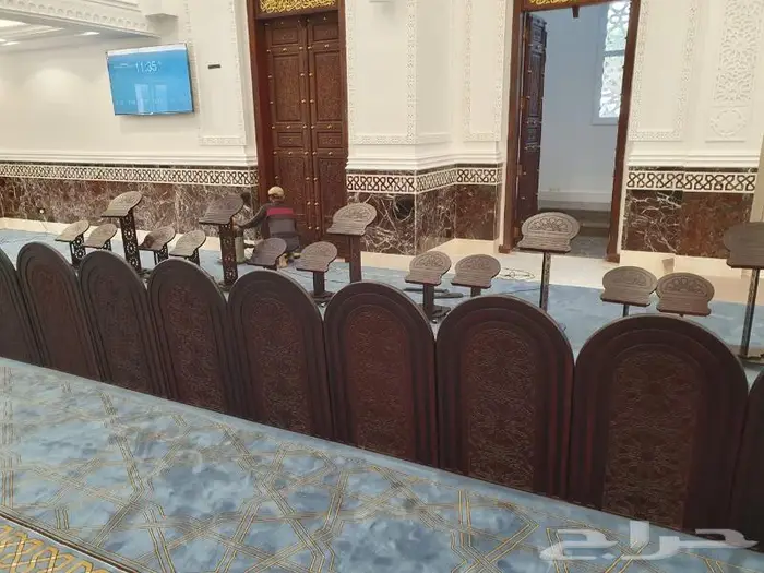 تكاية مساندظهر مساجد دواليب وحوامل مصاحف ديكورات مساجد 62