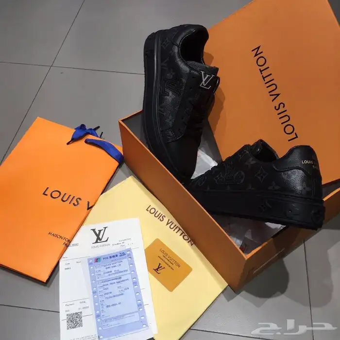 لويس فيتون 18