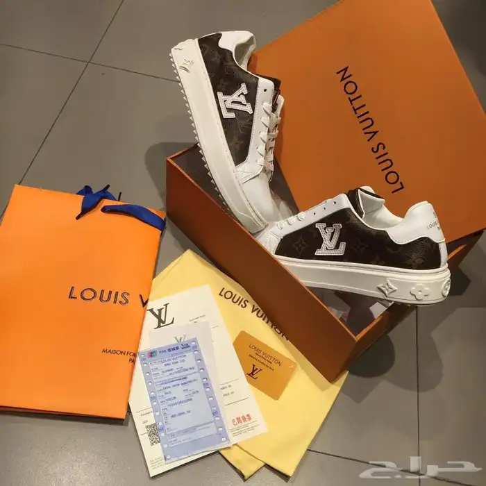 لويس فيتون 13