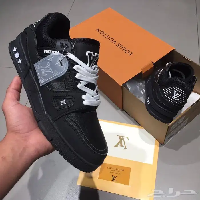 لويس فيتون 15