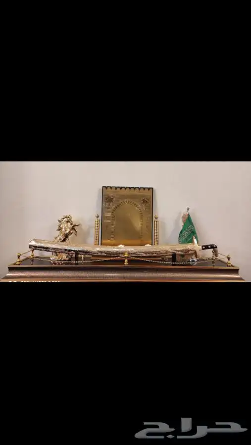 سيوف ومجسمات هدايا 23