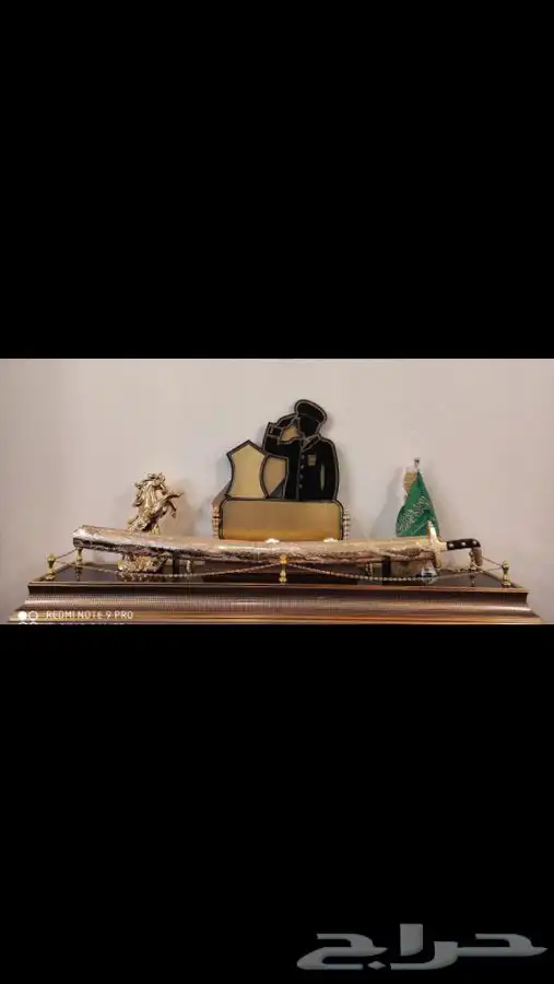 سيوف ومجسمات هدايا 24