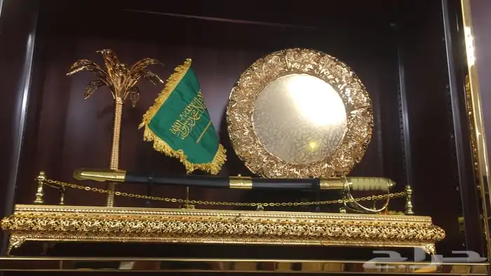 سيوف ومجسمات هدايا 27