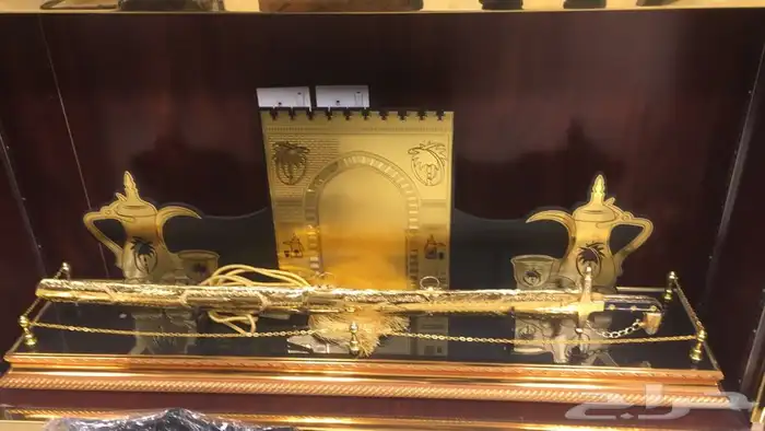 سيوف ومجسمات هدايا 28