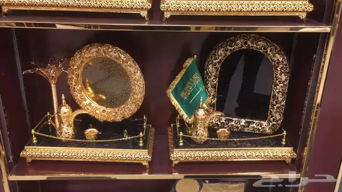 سيوف ومجسمات هدايا 45