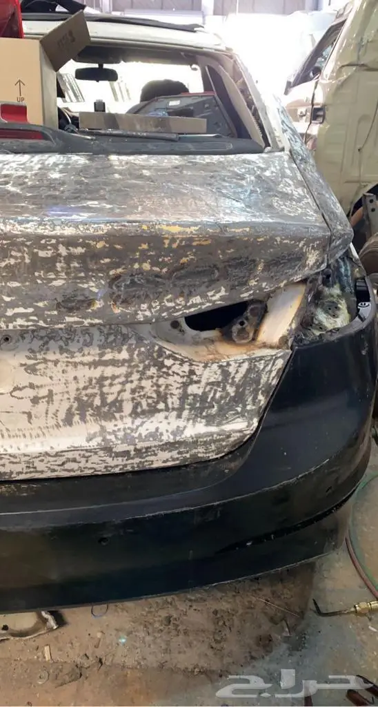 ورشة متكامله لاصلاح الحوادث والبويات متوفر تابي و تمارا 4