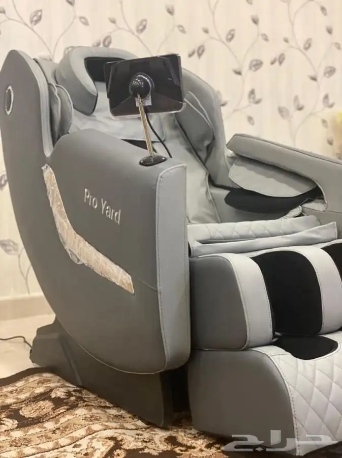 كرسي مساج فاخر  . 10