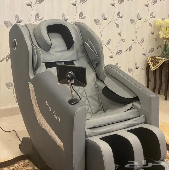 كرسي مساج فاخر  . 8