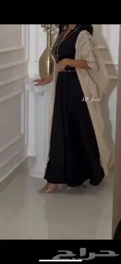 فستان اسود للبيع 3