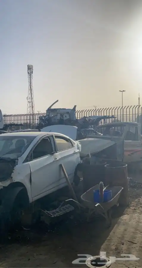 تشليح الحارثي يتوفر لدينا جميع قطع غيار 27