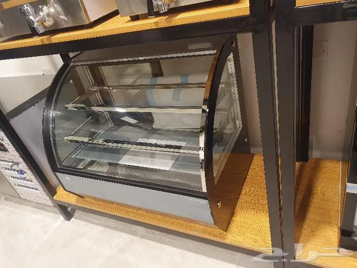 ثلاجة تحت الكاونتر 2500 ريال 4