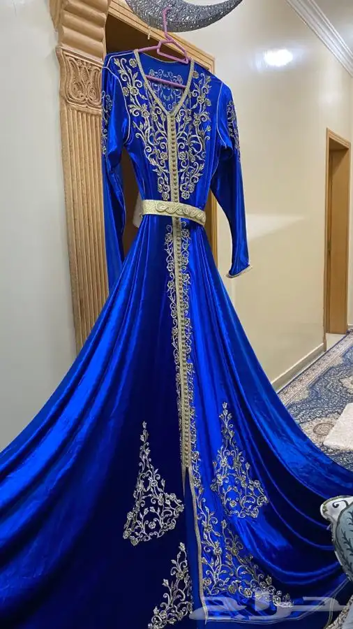 قفطان مغربي جديد للبيع وفساتين 4