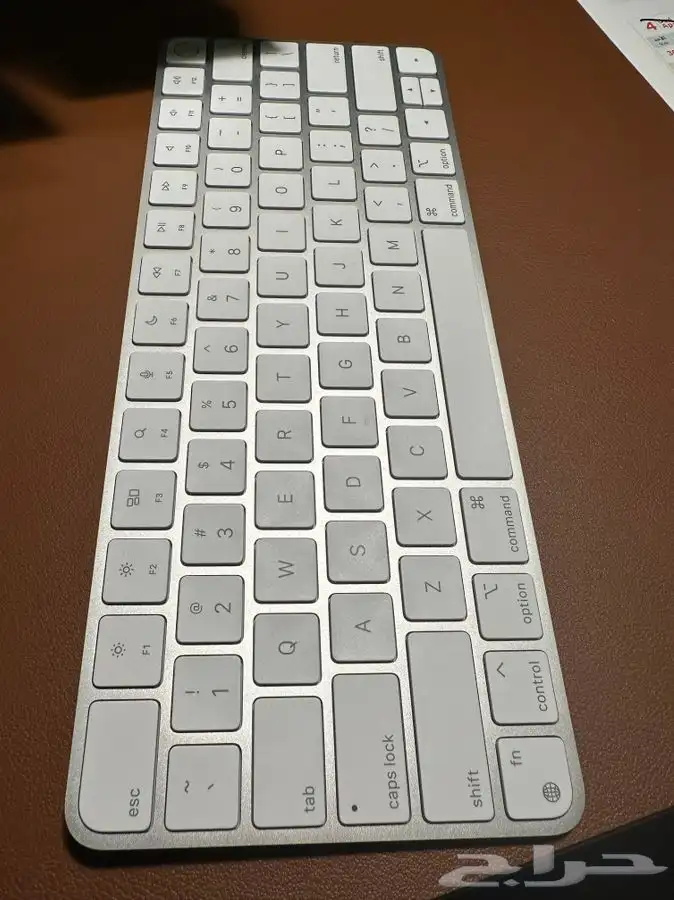 ماجيك كيبورد 0