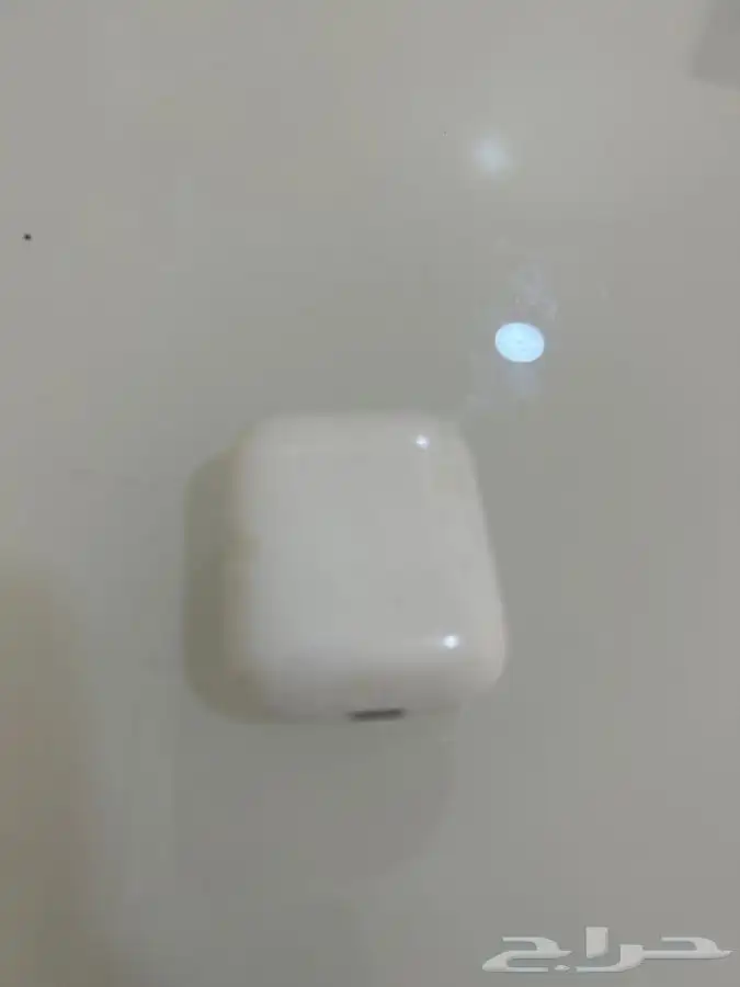 للبيع سماعات اير بودز الاصليه ابل 0