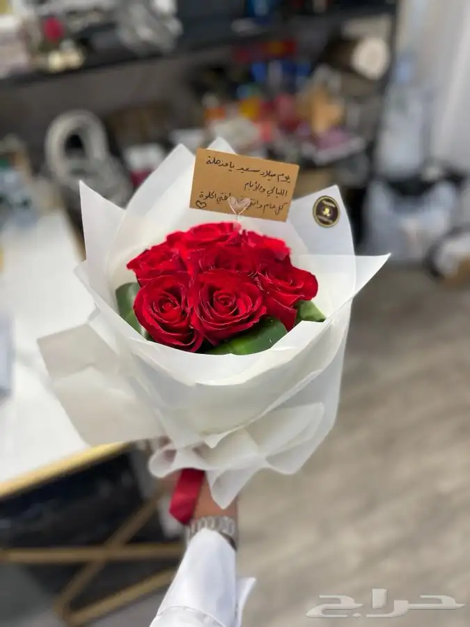 مندوب تنسيق هدايا المدينه وتوصيلها 45