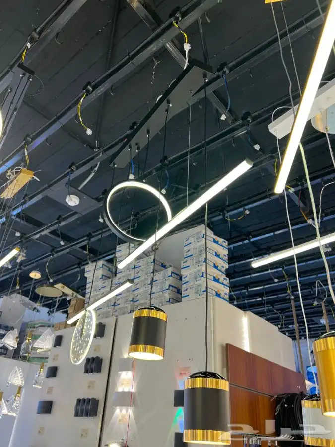 ثريات نجف 82