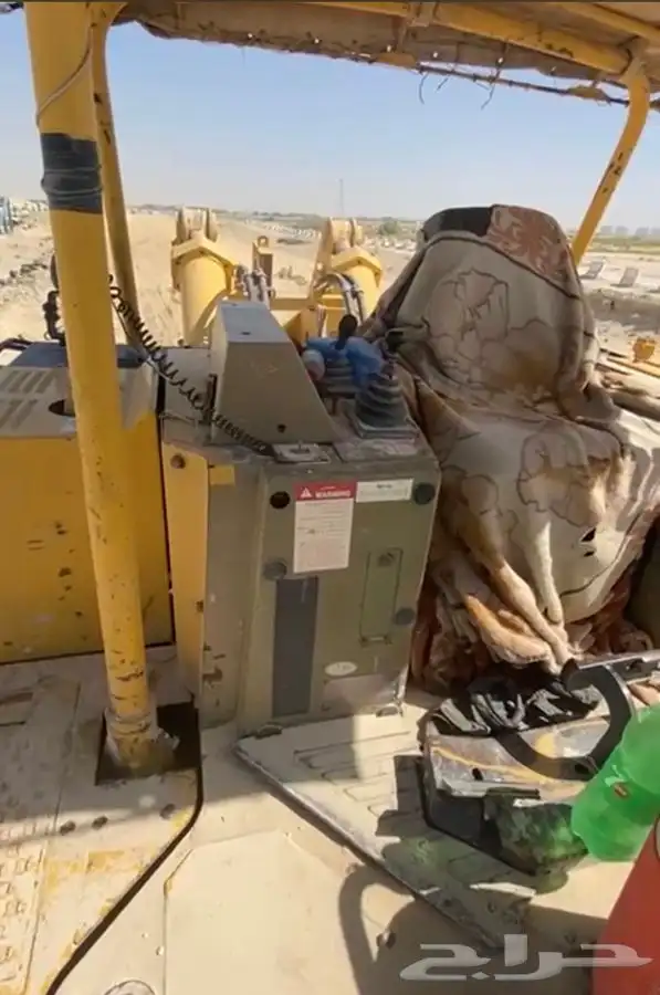 للبيع بلدوزر دركتر D155A-2 كوماتسو على الشرط 2009 6
