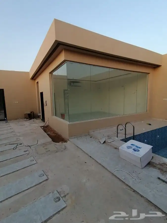 زجاج سكريت وزجاج استركشر 5