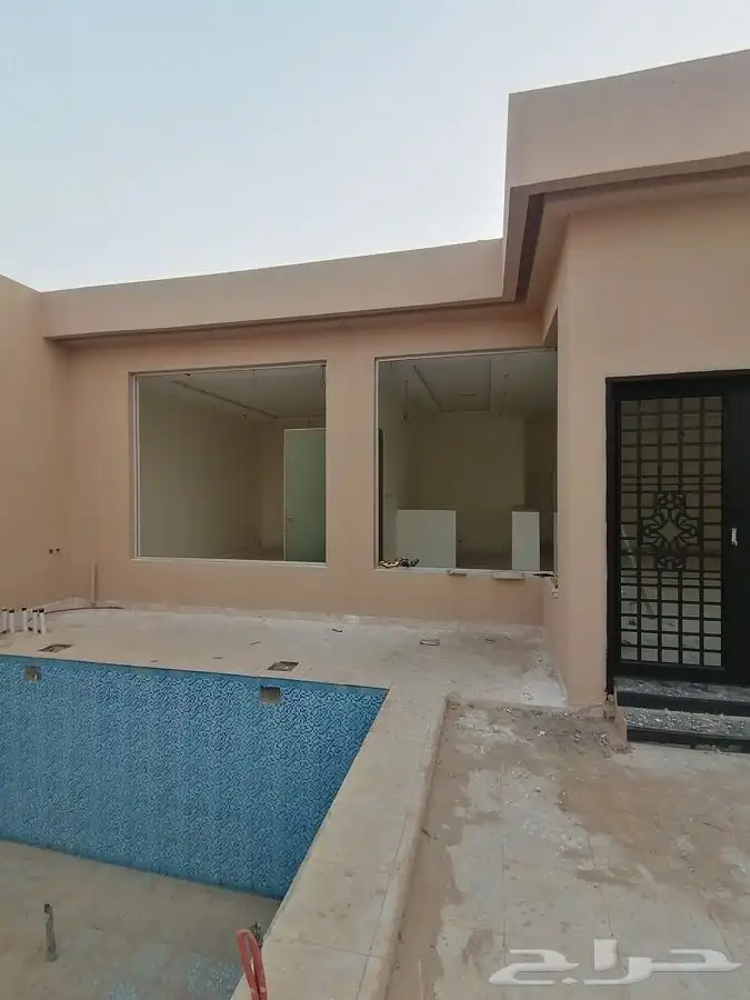 زجاج سكريت وزجاج استركشر 2