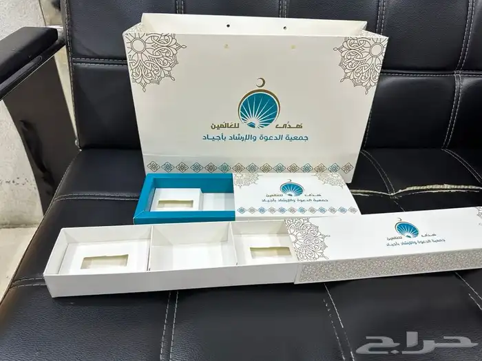 مطابع مطبعة بوكسات اكياس علب شرايط عود عبايات ورق تغليف 8