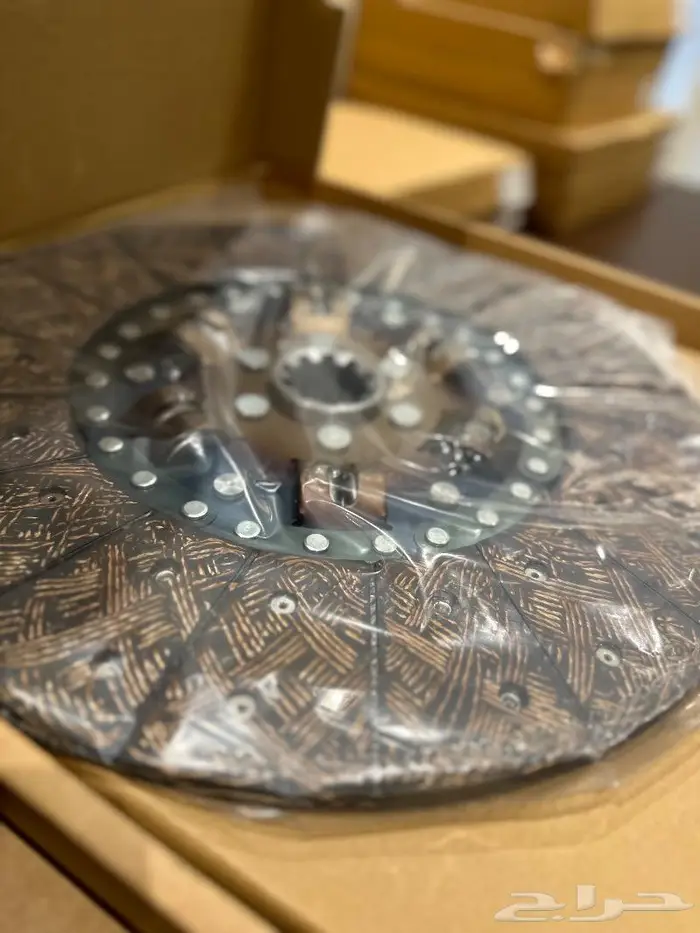 قطع غيار شاحنات هينو جميع الفئات700 و500و300 7