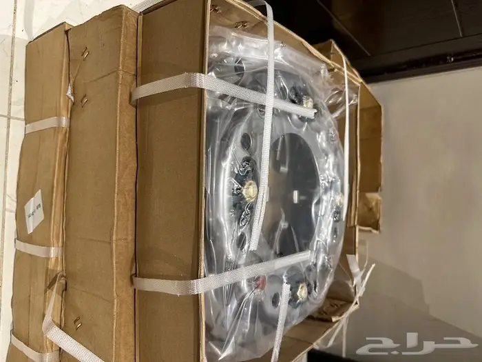 قطع غيار شاحنات هينو جميع الفئات700 و500و300 6