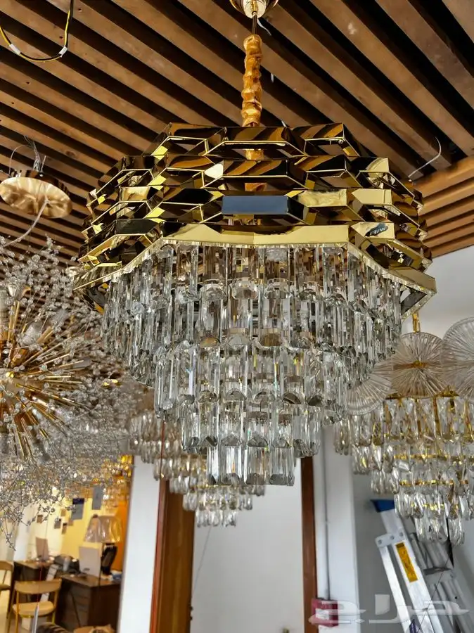 ثريات نجف 18