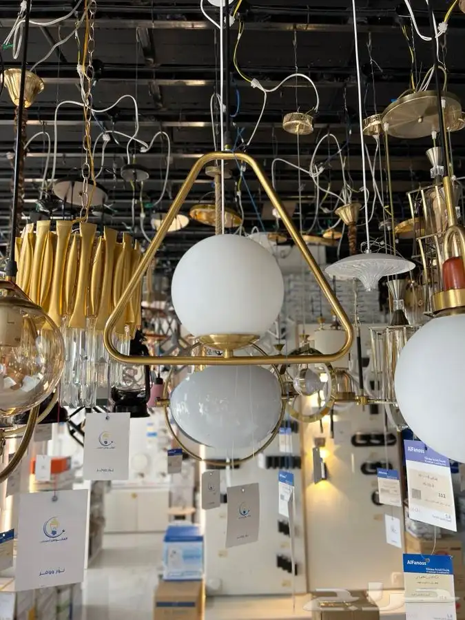 ثريات نجف 79