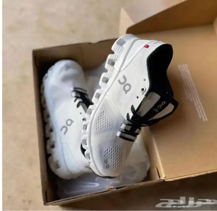 شوزات رجاليه ونسائي طبق الأصل   توصيل للمنزل 21