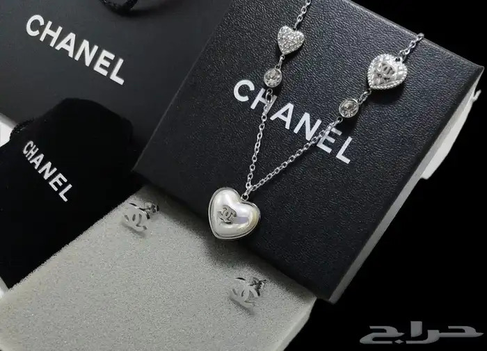 ماركات هدايا هدية لويس فيتون كارتيرجوتشي جفنشي تخفيضات 60