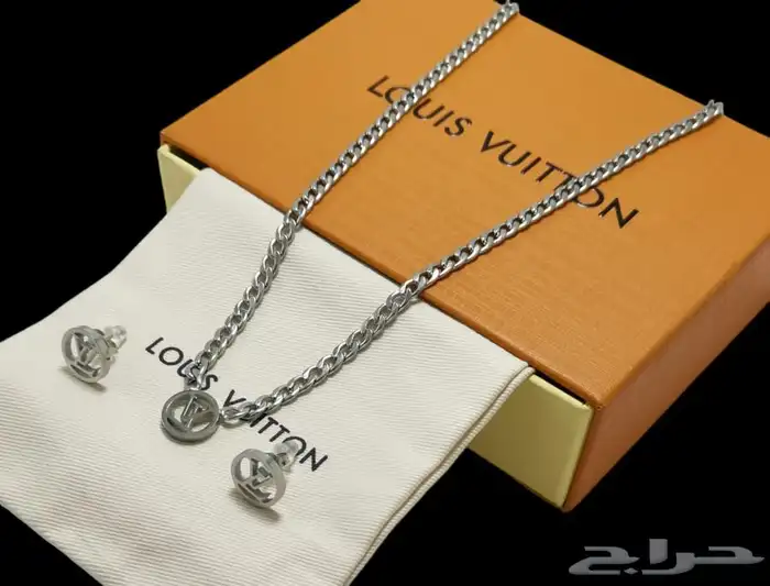 ماركات هدايا هدية لويس فيتون كارتيرجوتشي جفنشي تخفيضات 62