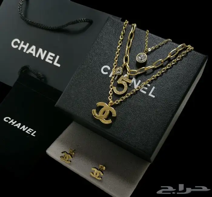 ماركات هدايا هدية لويس فيتون كارتيرجوتشي جفنشي تخفيضات 72