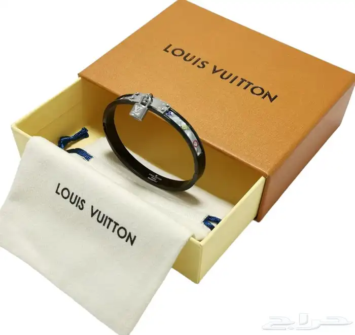 ماركات هدايا هدية لويس فيتون كارتيرجوتشي جفنشي تخفيضات 95