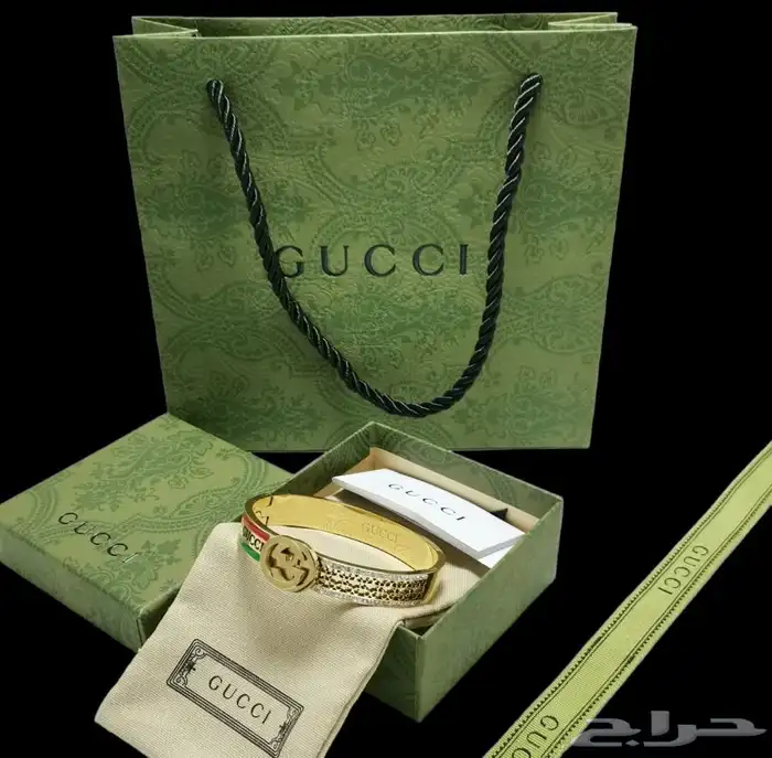 ماركات هدايا هدية لويس فيتون كارتيرجوتشي جفنشي تخفيضات 90