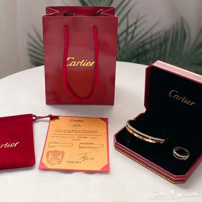 ماركات هدايا هدية لويس فيتون كارتيرجوتشي جفنشي تخفيضات 34