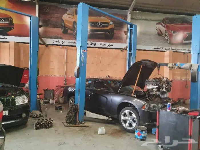 مركز صيانة جيب درانجو رانجلر كرايزلر تشارجر 12