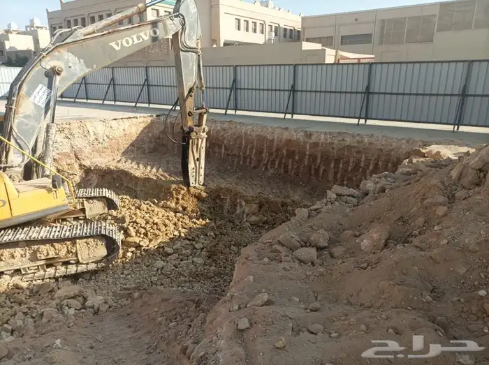 حفر اراضي حفر وترحيل 24
