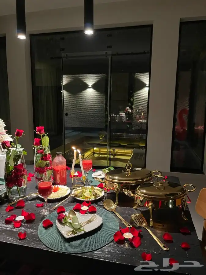 عشاء رومانسي شخصين سخانات ميني بوفيه مفتوح 0