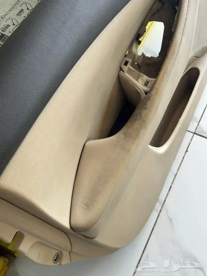 تنجيد طبلون وديكور الباب لكزس 2007 2012 3