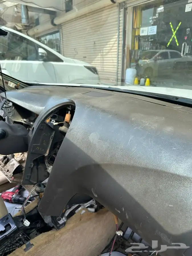 تنجيد طبلون وديكور الباب لكزس 2007 2012 0