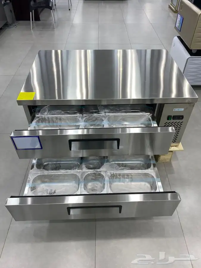 ثلاجات كاونتر الشيف بمواصفات وأحجام مختلفة 12