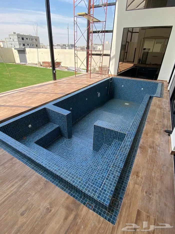 تنفيذ وإنشاء برك السباحة 2