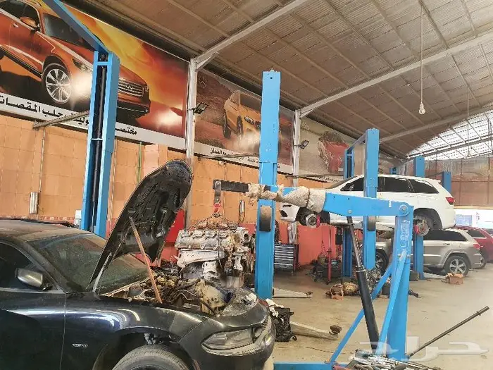 مركز SRT موبار لصيانة وقطع الغيار كرايزلر تشارجر 6