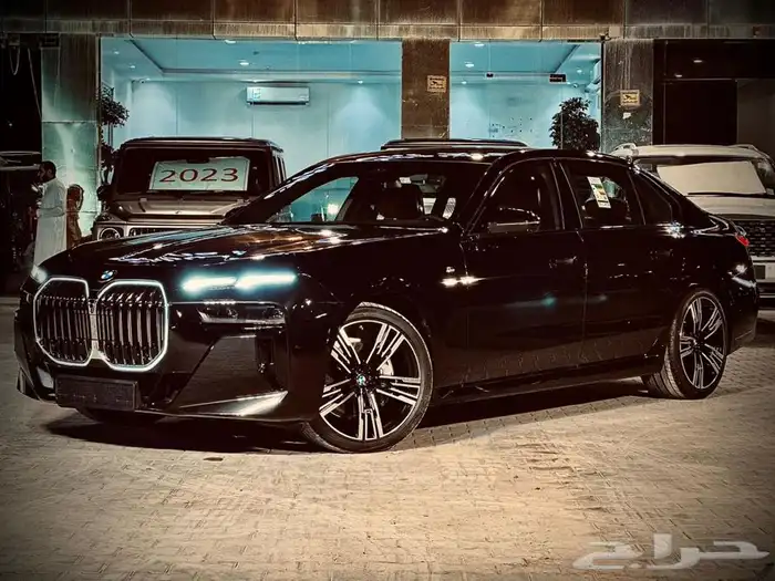 ايجار سيارات فارهه مرسيدس 12